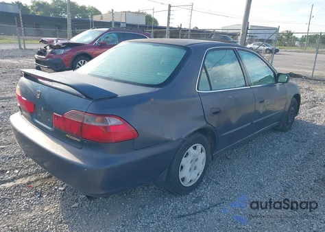 1998 Honda Accord Ex из США, поврежденный, VIN 1HGCG5651WA188962
